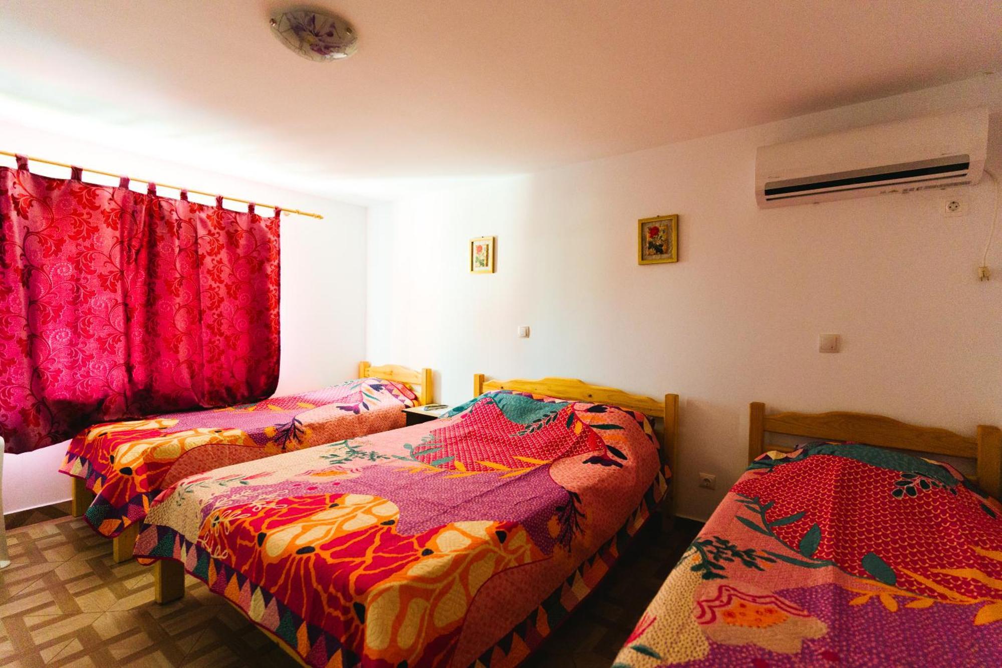 Hotel Casa Leahu à Costinesti Extérieur photo